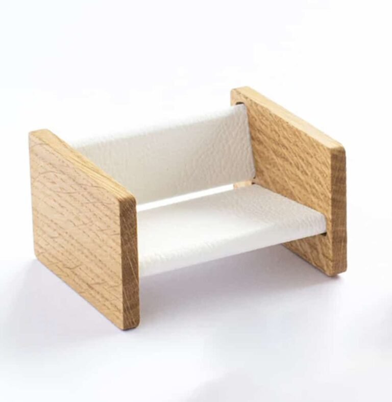 Katin Domik dollhouse armchair upholstered in eco-leather – dollhouse living room furniture detail